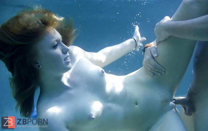 Extreme Underwater Trapped Fetish