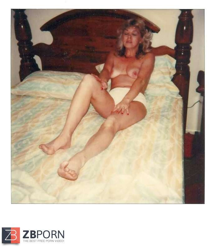 Shy Wife Posing Nude For Polaroid Cumception