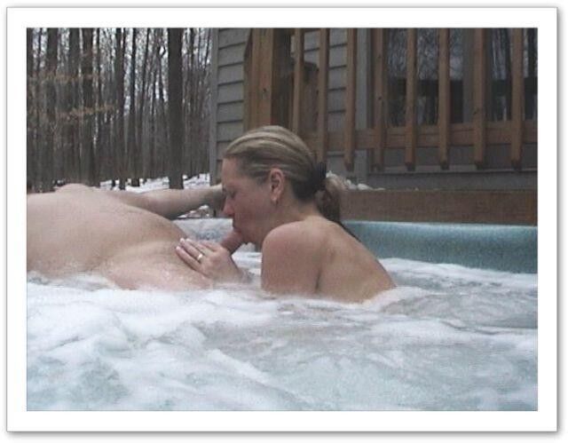 Homemade Hot Tub Couples Sex