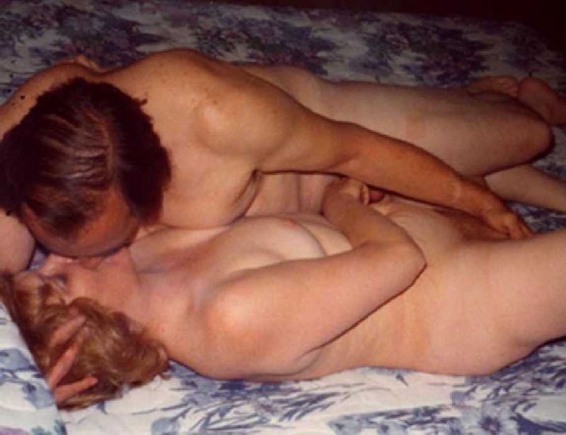 Erotic Pictures Jolie lesbian scene gia