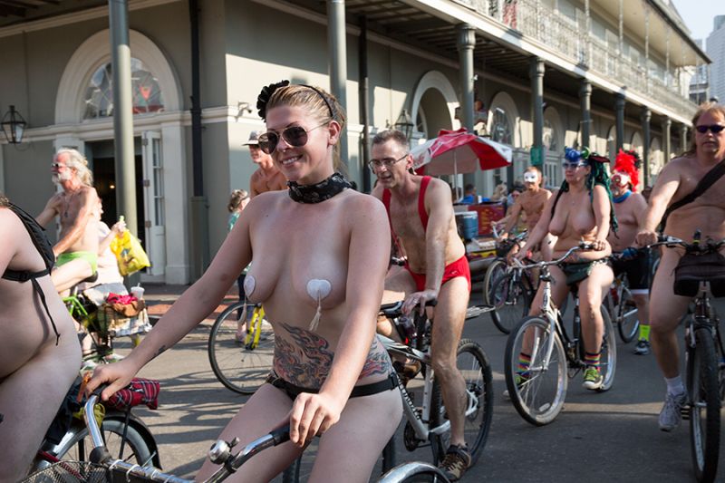 world naked bike ride girls