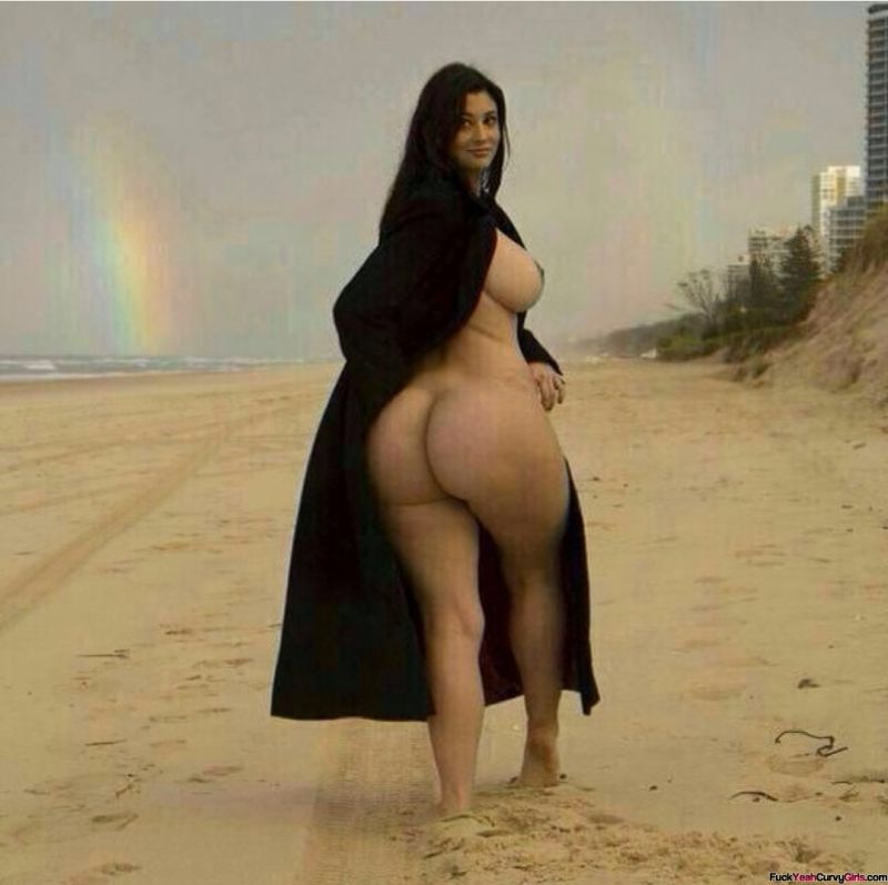 curvy arab women nude
