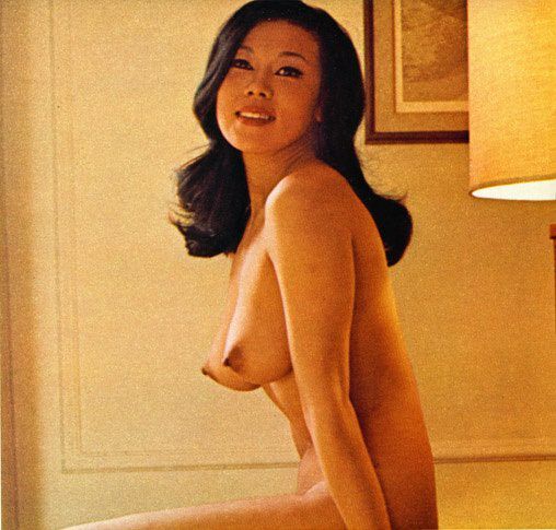 Jennifer Wong  nackt