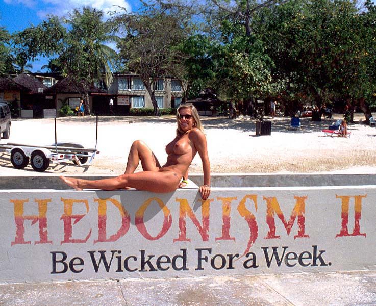 hedonism jamaica nude beach men