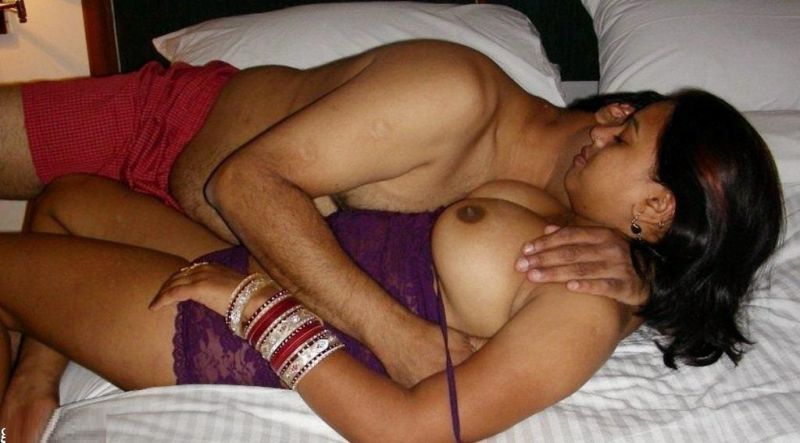 indian young desi huge boobs