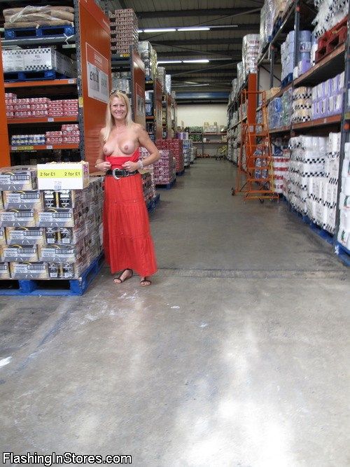 Wife Flashes Pussy in Public Store