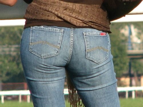 jeans wedgie