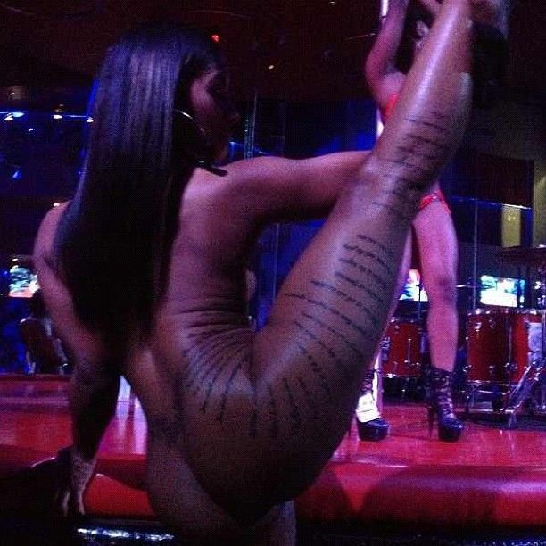 strip club lap dance strippers
