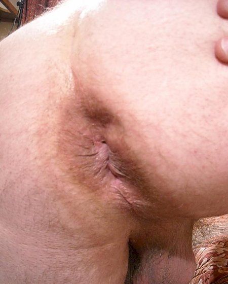 female pee hole close up