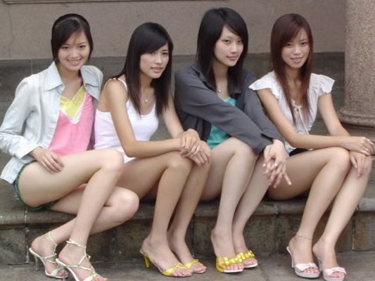single vietnamese women