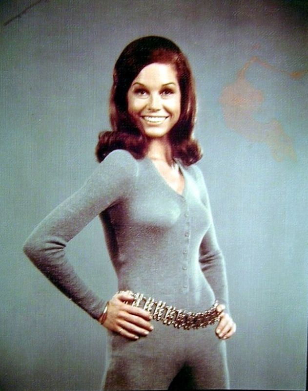 Mary tyler moore topless
