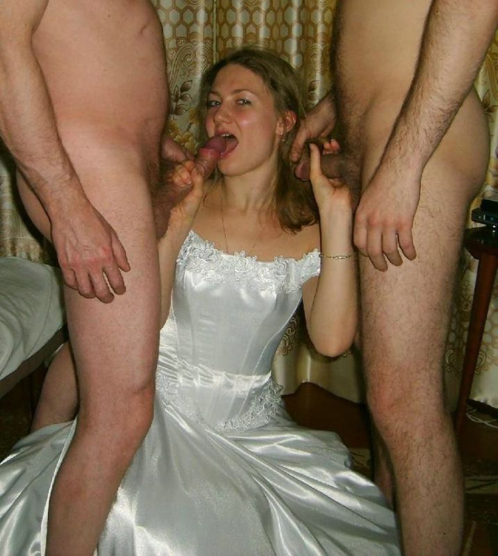 photographer shoots bride naked