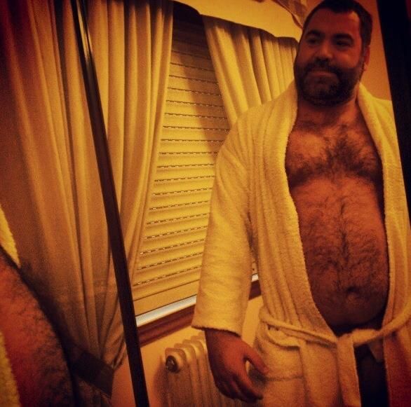 open robe selfie
