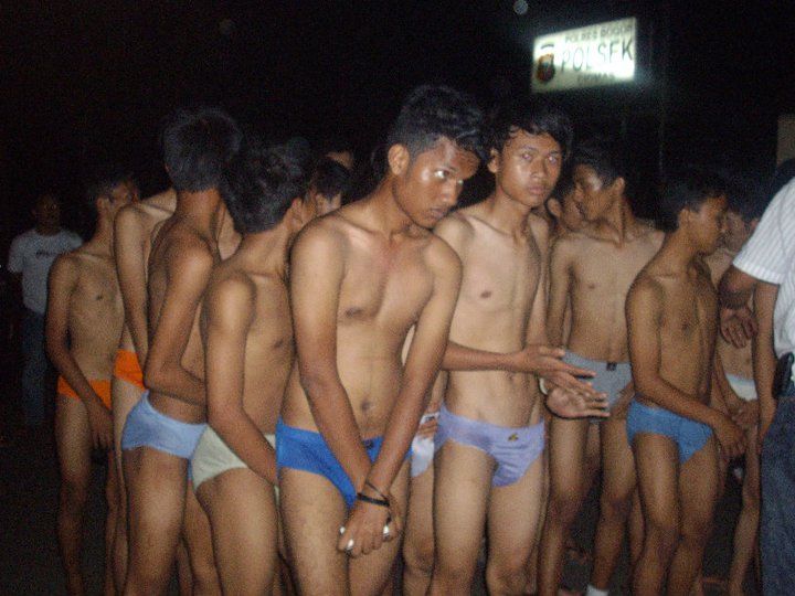 naked girls punished