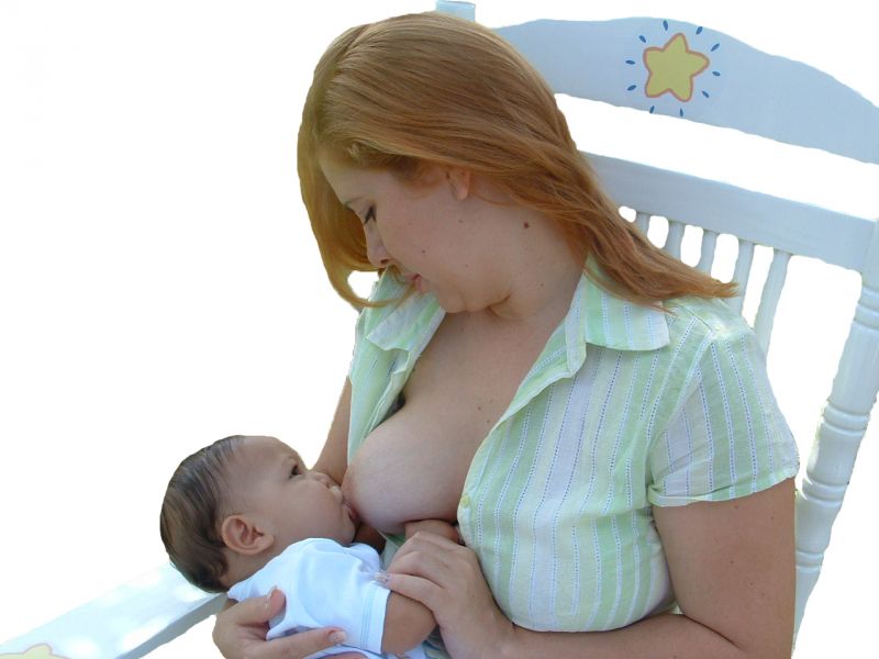 uncovered breastfeeding in public