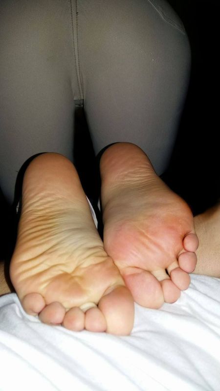 women ass and feet