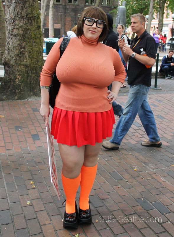 thick cosplay