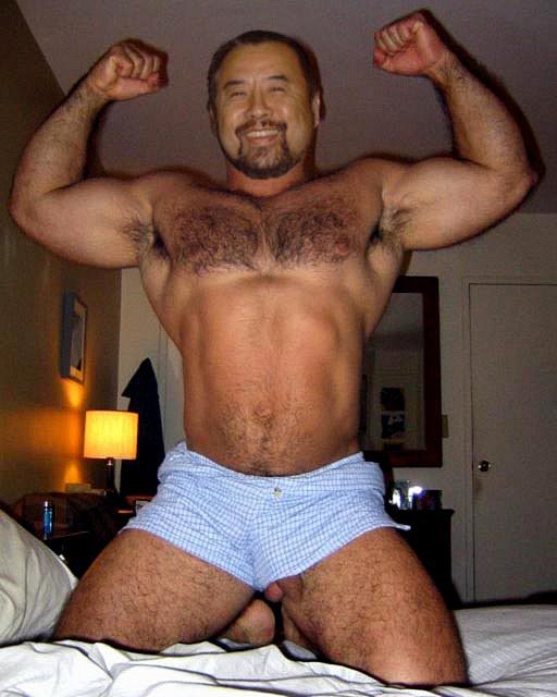 japanese muscle men naked