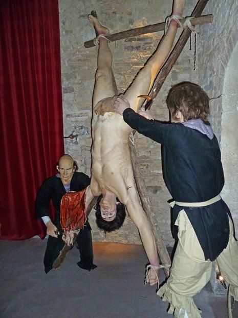 medieval torture scenes