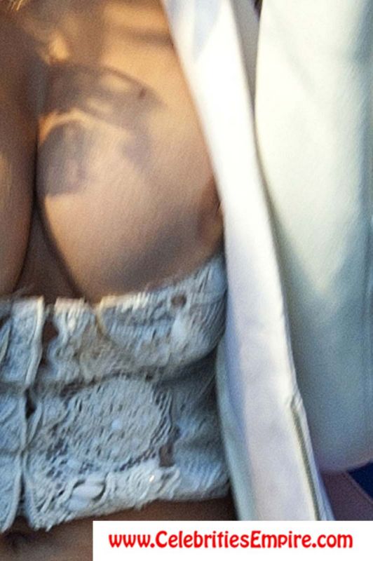 Leaks nude rita ora Rita Ora