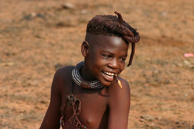 rwanda tribe girl