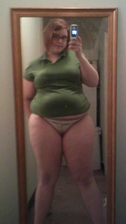 Chubby Naked Selfie Mirror Girl