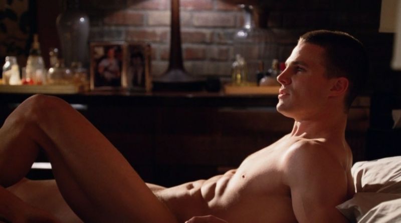 stephen amell nude