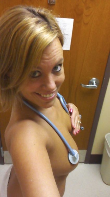 flashing selfies female doctors