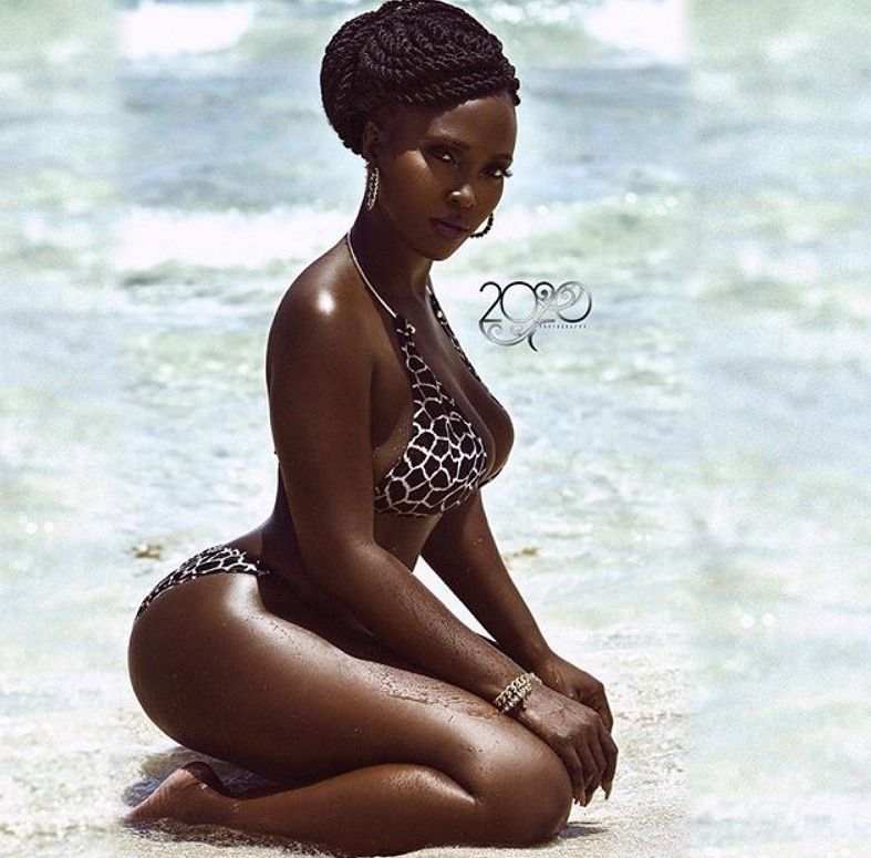 dark skinned chocolate women