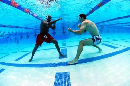 underwater basketball