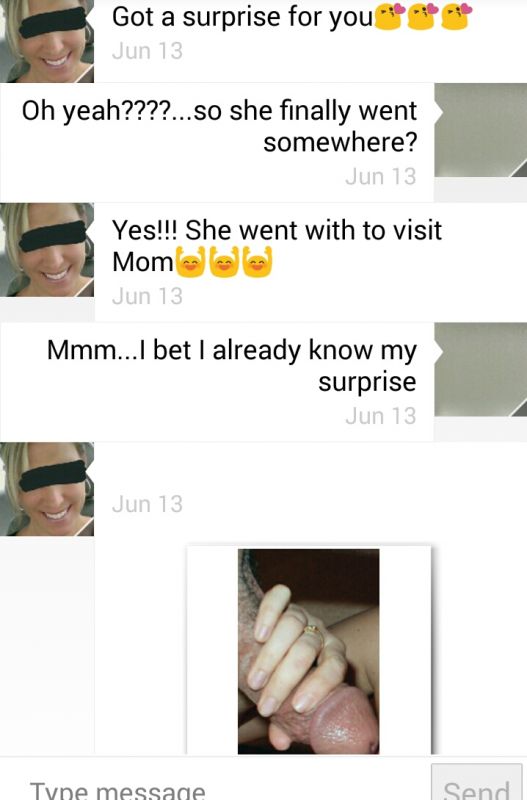 wife sends cuckold picture text