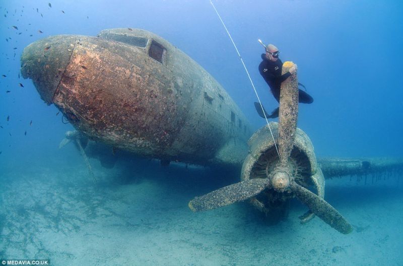 old airplanes found underwater