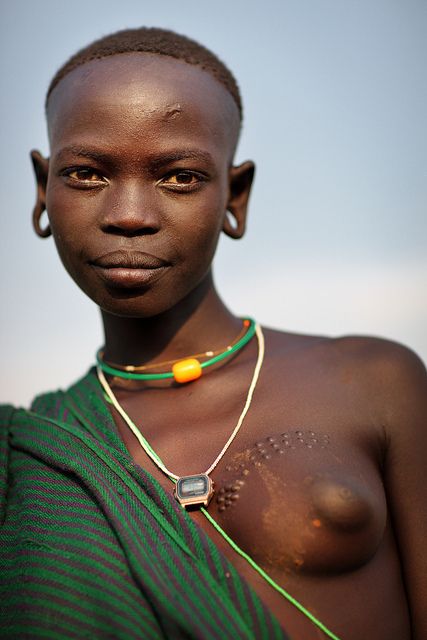 afar tribe girl ethiopia