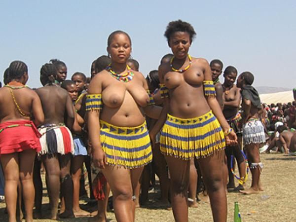 africa zulu women chest
