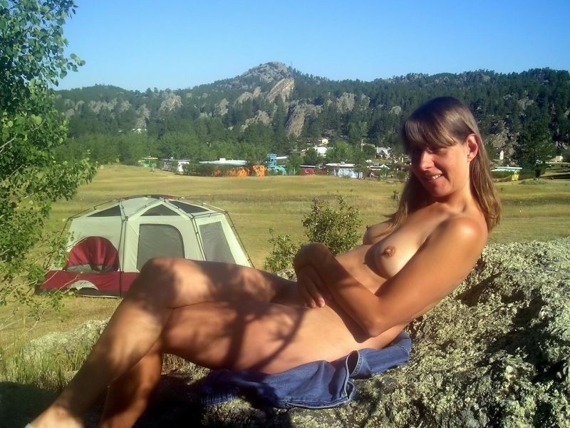 naked family camping