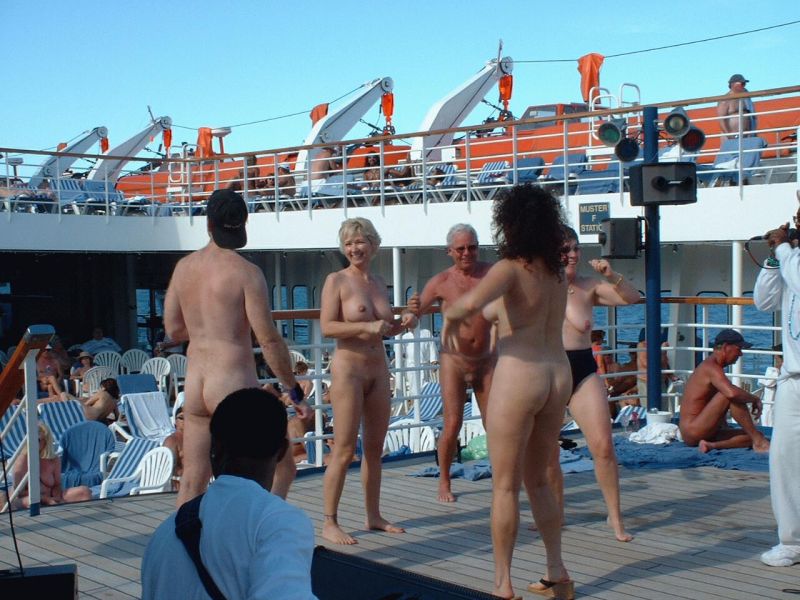 cruise ship topless deck on carnival