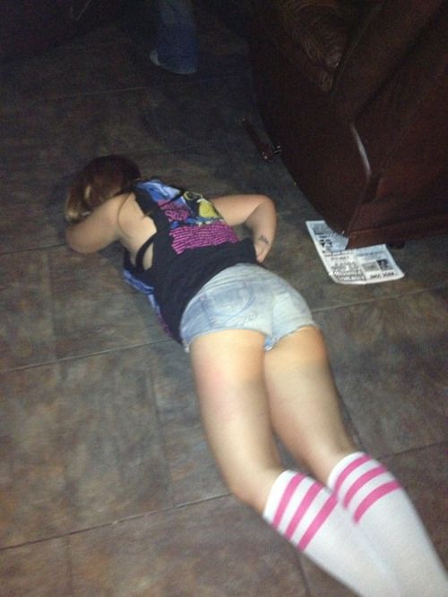 young drunk girls passed out