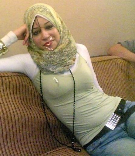 hijab cum facial girls