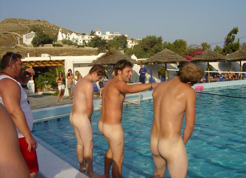 naked nude cfnm swimming pool
