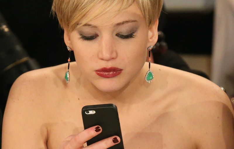 celebrity nude cell phone