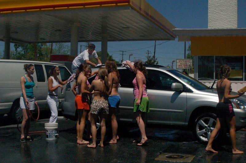 cheerleader car wash