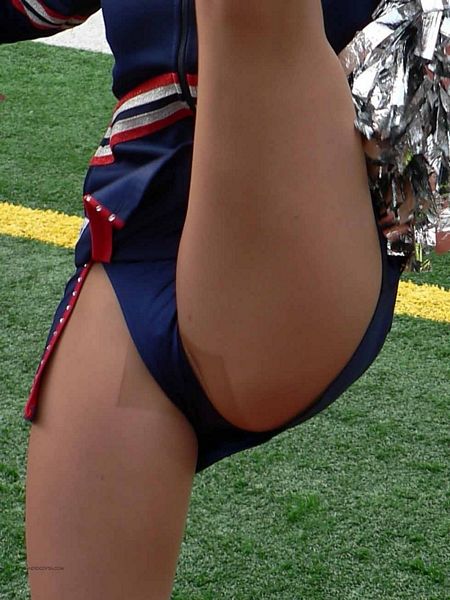 real cheerleader crotch shots