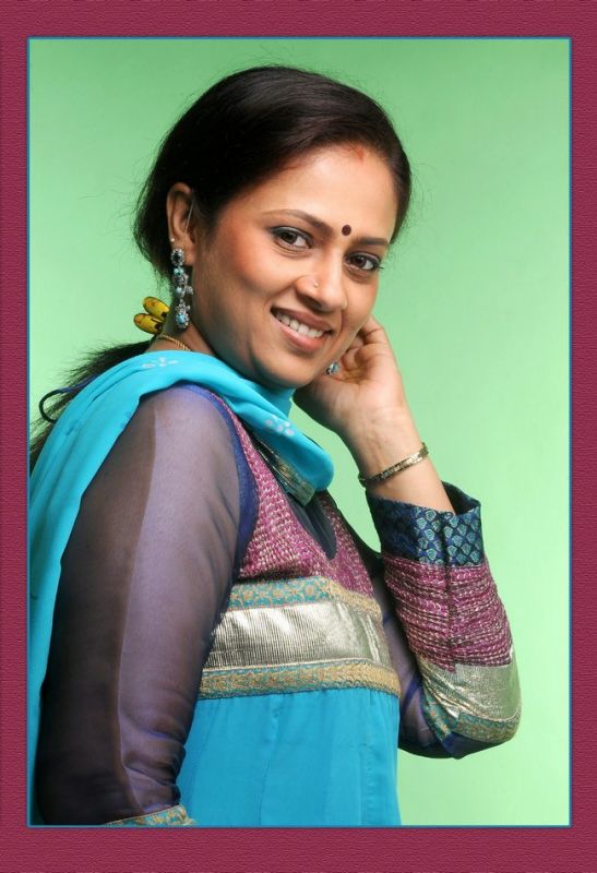 vaishnavi old actress