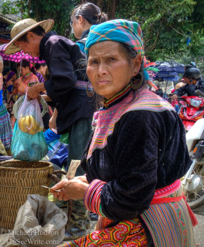 hmong in laos today