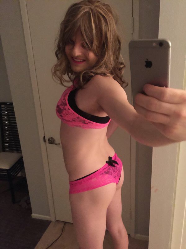 sissy webcam selfie