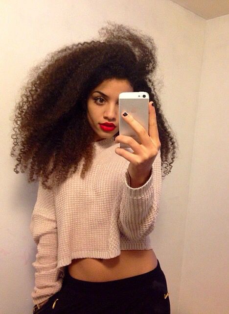black hair teen selfie
