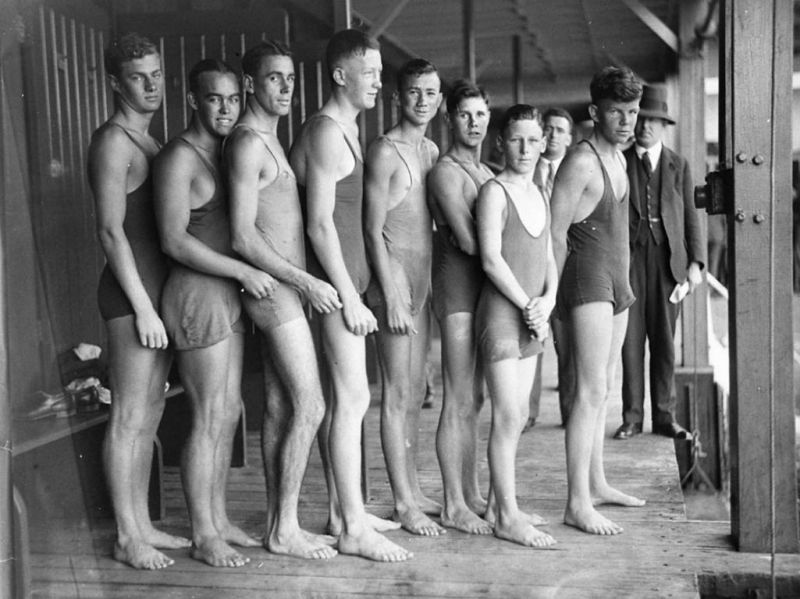 nude swimming swim team
