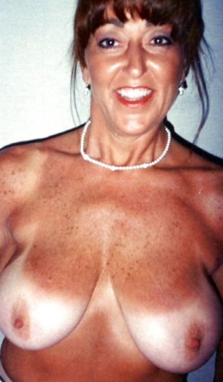 teen veiny breasts