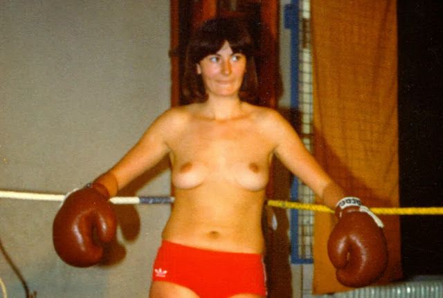 bad apple topless boxing females