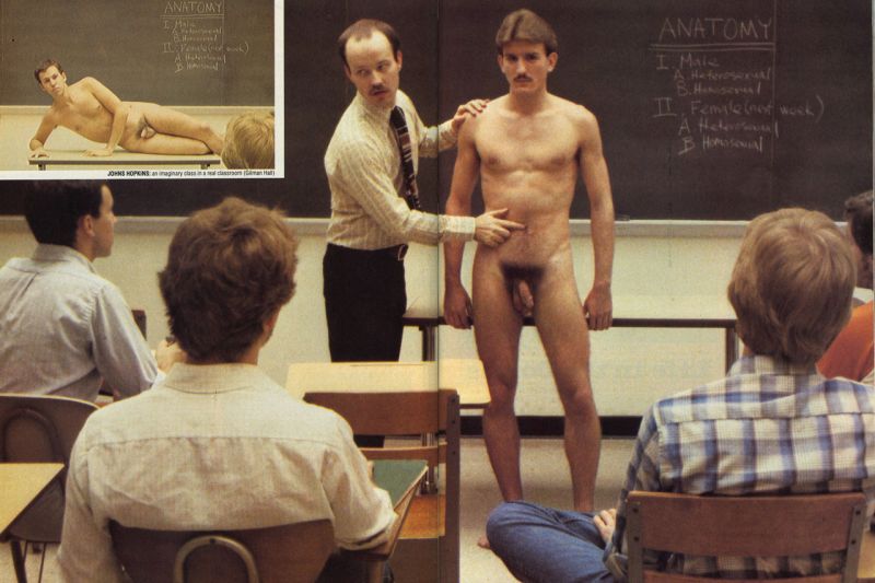 cheerleaders strip naked in class